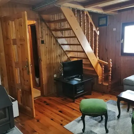 Brvnara Nenadic Casa de Férias