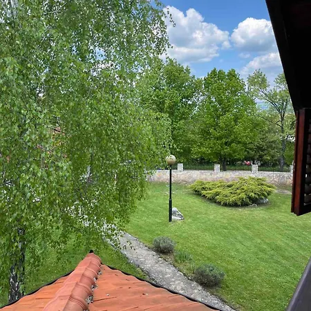 Casa de Férias Brvnara Nenadic Užice