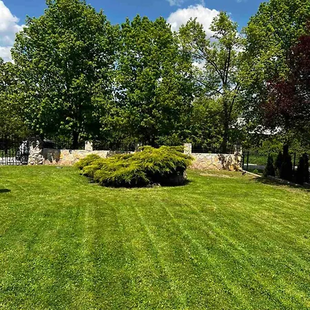 Holiday home Brvnara Nenadic *